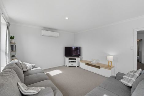 Photo of property in 3 Veitches Road, Casebrook, Christchurch, 8051