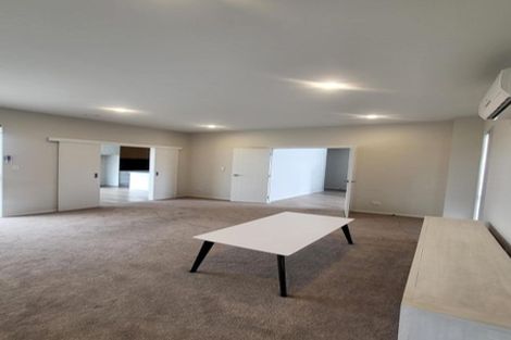 Photo of property in 2 Nohoanga Road, Karaka, Papakura, 2113