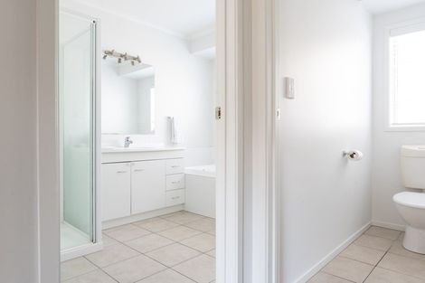 Photo of property in 23 Hawkridge Rise, Huntington, Hamilton, 3210