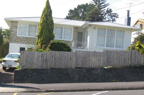Photo of property in 39 Mahara Avenue, Birkenhead, Auckland, 0626