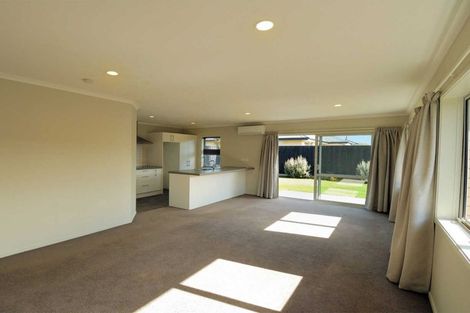 Photo of property in 5 Burford Way, Rolleston, 7615