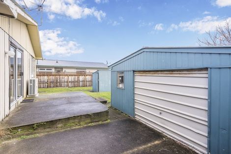 Photo of property in 69 Gray Avenue, Paraparaumu Beach, Paraparaumu, 5032