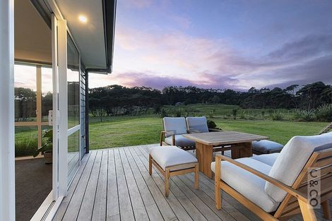 Photo of property in 1293 Old North Road, Helensville, 0875