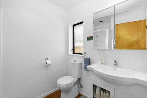 Photo of property in 19 Memphis Grove, Totara Park, Upper Hutt, 5018