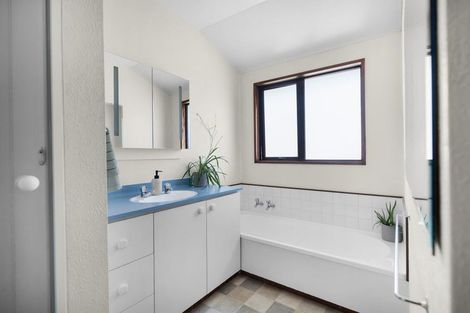 Photo of property in 27b Lancewood Drive, Halswell, Christchurch, 8025