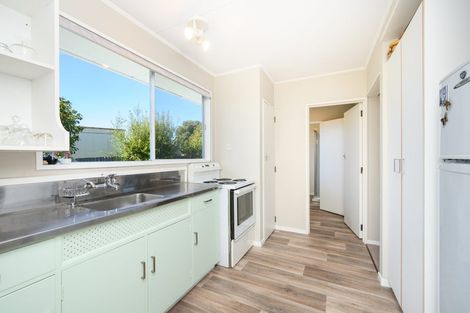 Photo of property in 9 Drury Street, Cloverlea, Palmerston North, 4412