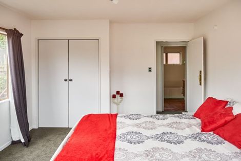 Photo of property in 18c Caesars Place, Churton Park, Wellington, 6037