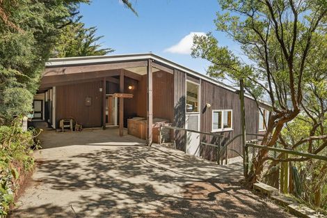 Photo of property in 393 Marine Drive, Charteris Bay, Governors Bay, 8971