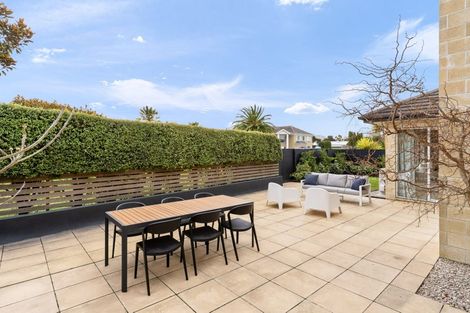 Photo of property in 3 Leabridge Mews, Harewood, Christchurch, 8051