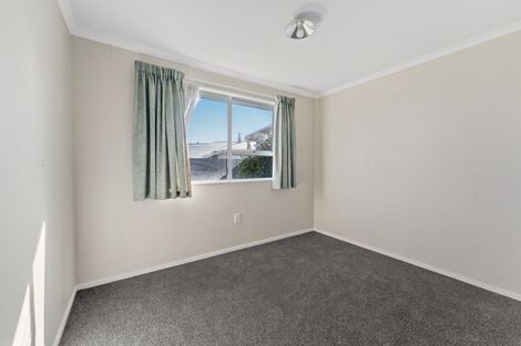 Photo of property in 24 Hillcrest Drive, Kelvin Grove, Palmerston North, 4414