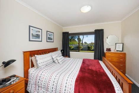 Photo of property in 34 Hazelhurst Line, Kelvin Grove, Palmerston North, 4470