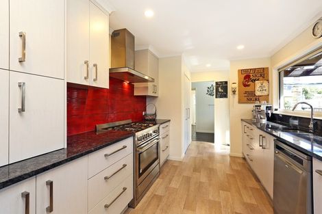 Photo of property in 6 D'arcy Place, Taradale, Napier, 4112