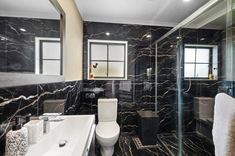 Photo of property in 544 Manutahi Road, Lepperton, New Plymouth, 4373