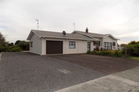 Photo of property in 27 Corbett Street, Paeroa, 3600