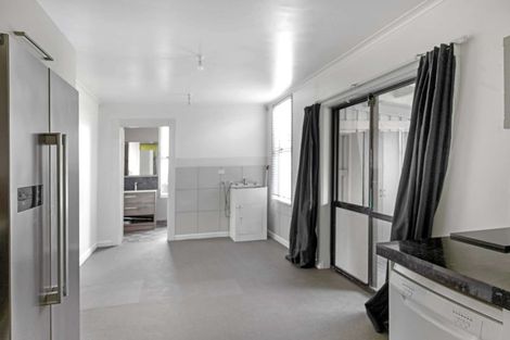 Photo of property in 164 Derby Street, Westport, 7825