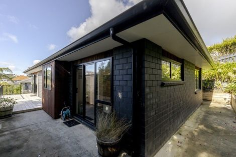 Photo of property in 58b Lorna Street, Lynmouth, New Plymouth, 4310