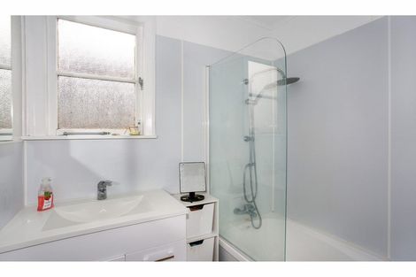 Photo of property in 43 Takanini Road, Takanini, 2112