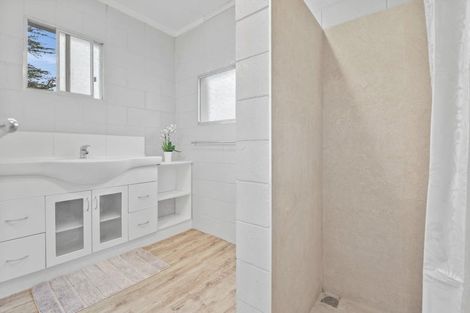 Photo of property in 630 Whangaparaoa Road, Stanmore Bay, Whangaparaoa, 0932