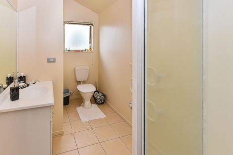 Photo of property in 6 Grangewood Close, Favona, Auckland, 2024