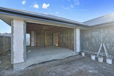 Photo of property in 5 Stackwood Avenue, Woodend, 7610