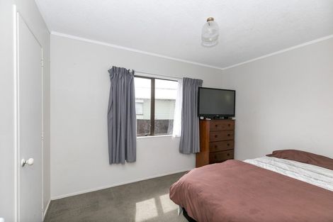 Photo of property in 1 Pringle Place, Nawton, Hamilton, 3200