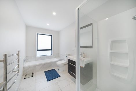 Photo of property in 15 Lemonwood Way, Woodridge, Wellington, 6037