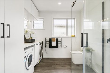 Photo of property in 23 Taitua Drive, Te Atatu South, Auckland, 0610
