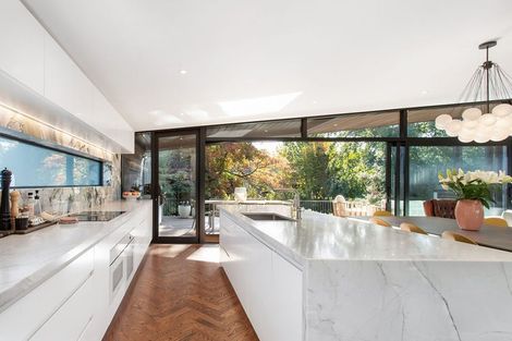 Photo of property in 66 Fendalton Road, Fendalton, Christchurch, 8014