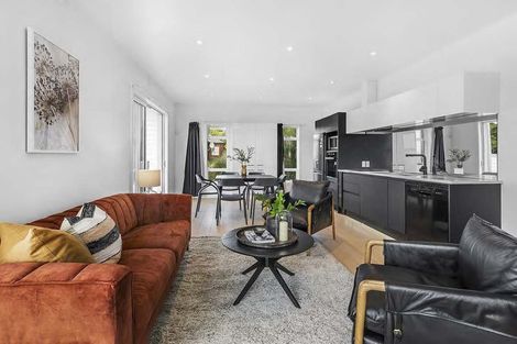 Photo of property in 10 Kilmister Avenue, Thorndon, Wellington, 6011