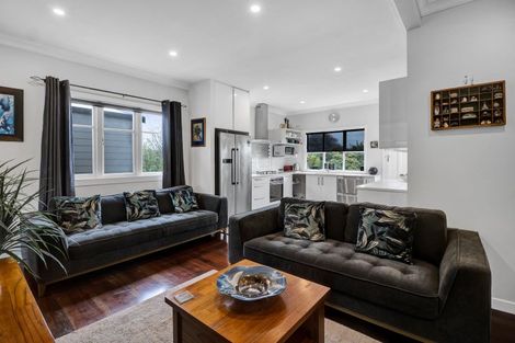 Photo of property in 43 Seyton Street, Stratford, 4332