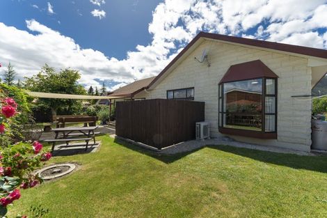 Photo of property in 47 Black Peak Road, Omarama, 9412