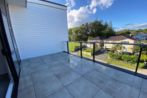 Photo of property in 17/11 Carlos Drive, Flat Bush, Auckland, 2016