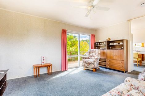 Photo of property in 14 Benita Place, Sunnyvale, Auckland, 0612