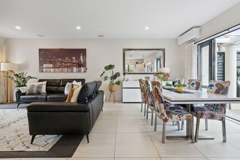 Photo of property in Point Ridge, 130 Gills Road, Albany Heights, Auckland, 0632