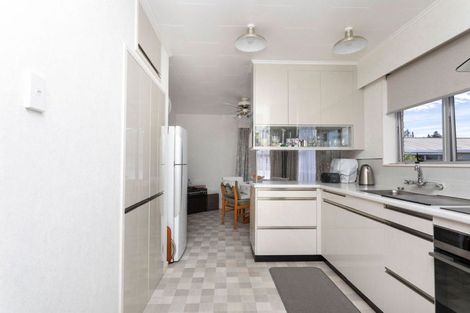 Photo of property in 10 Madrid Street, Dannevirke, 4930