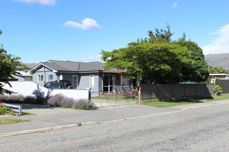 Photo of property in 102 Inniscort Street, Cromwell, 9310