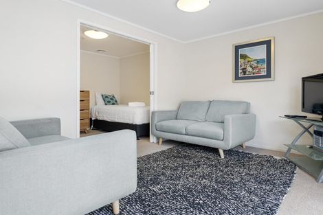 Photo of property in Atlas Apartments, 2/49 Maunganui Road, Mount Maunganui, 3116
