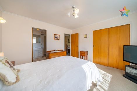 Photo of property in 1/147 Stokes Valley Road, Stokes Valley, Lower Hutt, 5019