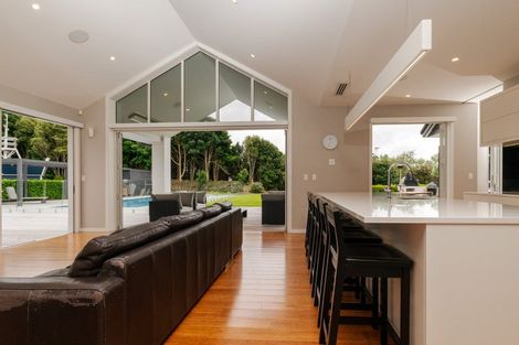 Photo of property in 16 Burberry Road, Karaka, Drury, 2578