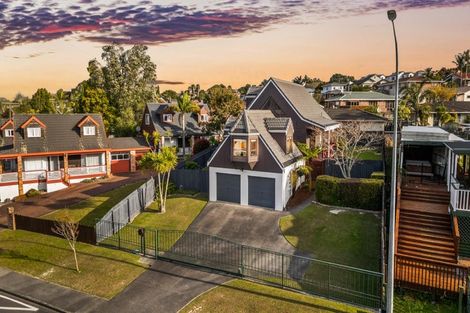 Photo of property in 64 Granville Drive, Massey, Auckland, 0614