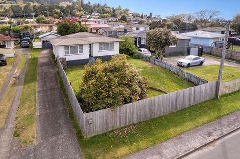 Photo of property in 9 Garrick Place, Pukehangi, Rotorua, 3015