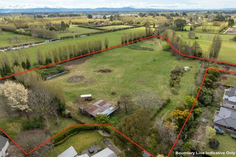 Photo of property in 384 Sawyers Arms Road, Harewood, Christchurch, 8051