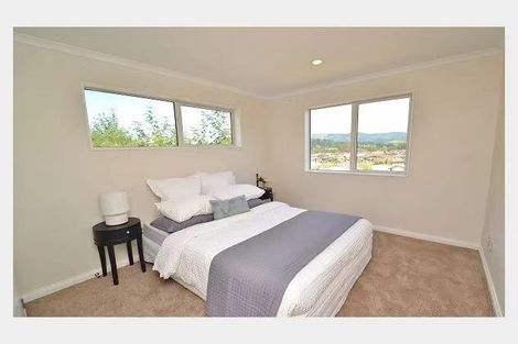 Photo of property in 42 San Prospero Crescent, Henderson, Auckland, 0612