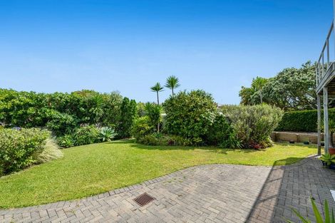 Photo of property in 1326 Whangaparaoa Road, Army Bay, Whangaparaoa, 0930