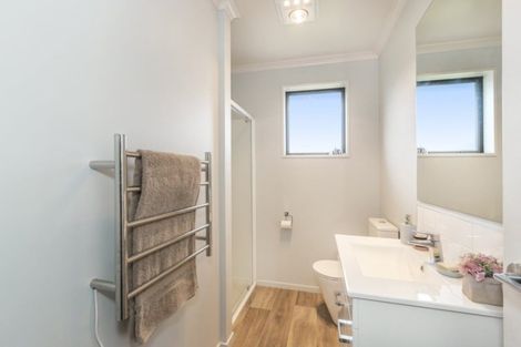 Photo of property in 14 Lamorna Road, Parklands, Christchurch, 8083