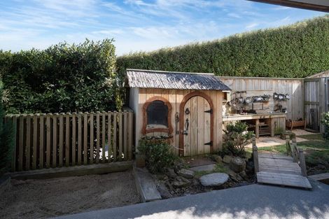 Photo of property in 287 Cannon Hill Crescent, Mount Pleasant, Christchurch, 8081