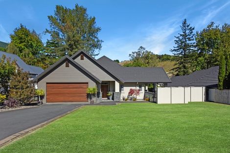 Photo of property in 27 Montebello Avenue, Stoke, Nelson, 7011