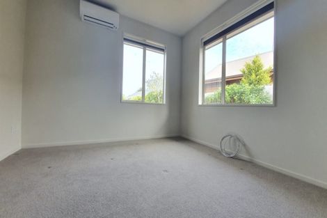 Photo of property in 11 Taggart Place, Sockburn, Christchurch, 8042