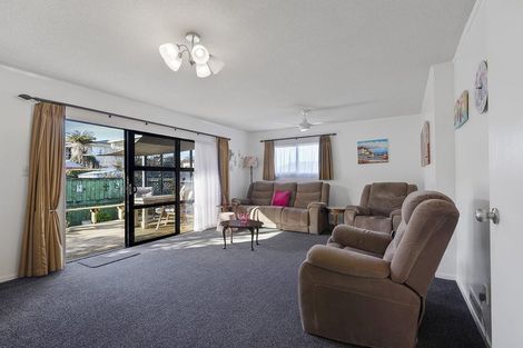 Photo of property in 39 Dinsdale Road, Dinsdale, Hamilton, 3204