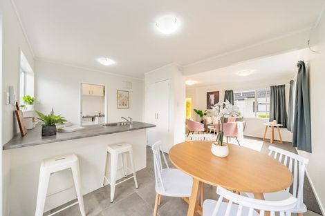 Photo of property in 11f5- John Street, Trentham, Upper Hutt, 5018